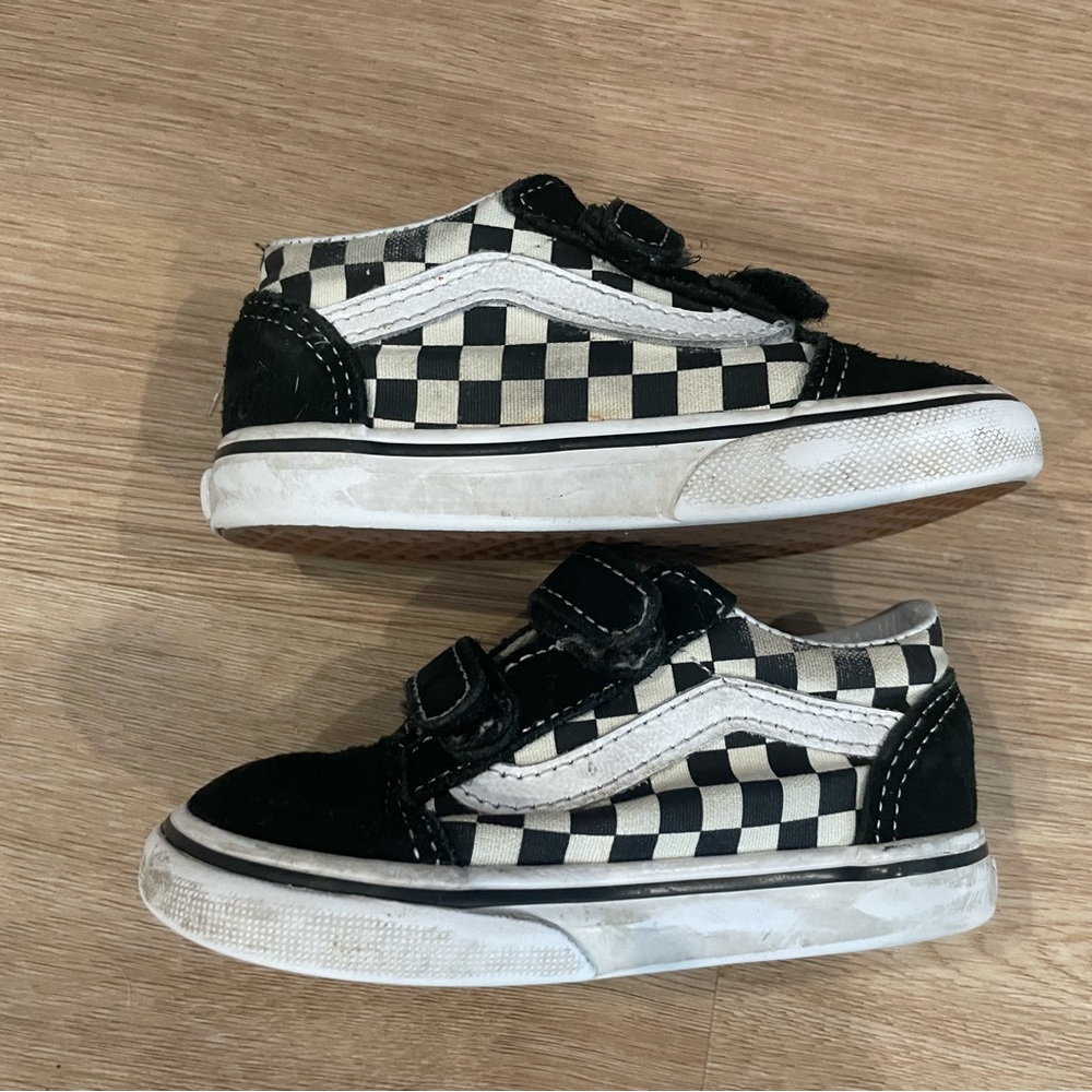 Toddler Checkerboard Velcro Vans 7.0